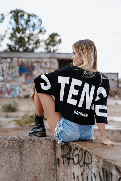  crop top oversize blanc et noir